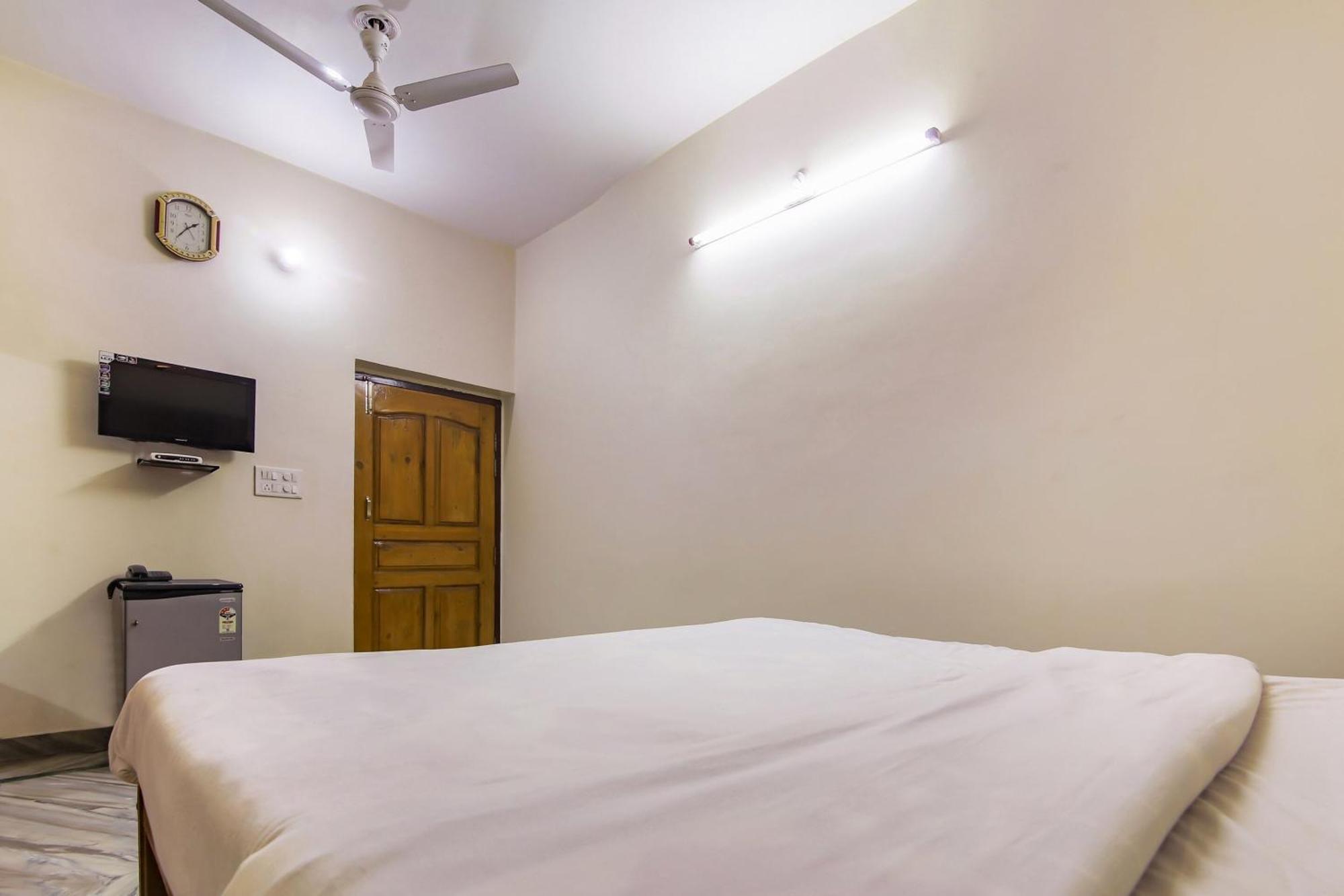 Collection O 81098 Hotel Royal Panjab Bijnaur Екстер'єр фото