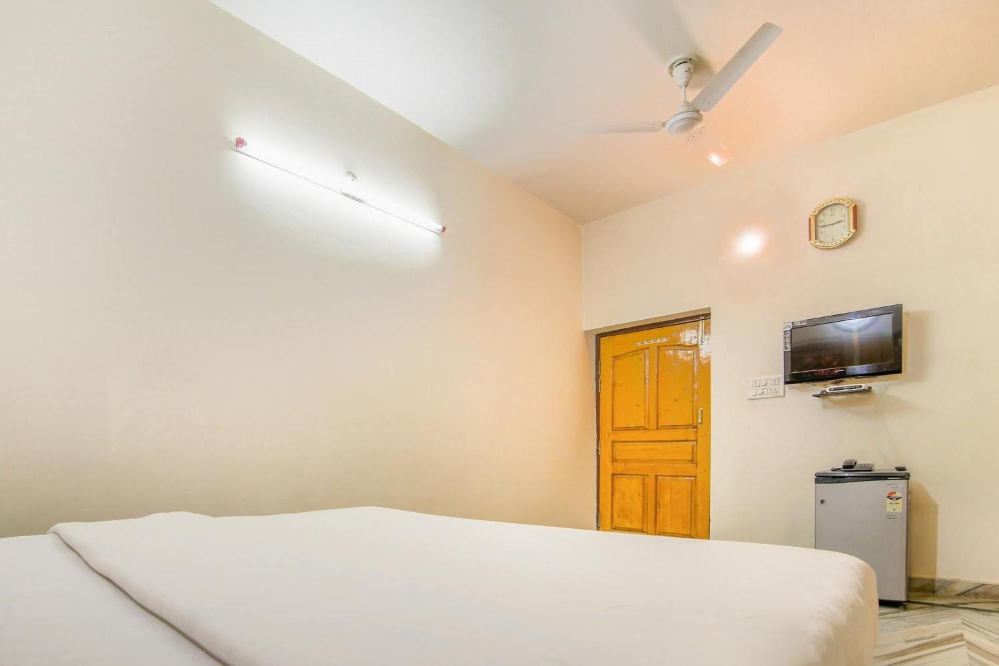 Collection O 81098 Hotel Royal Panjab Bijnaur Екстер'єр фото